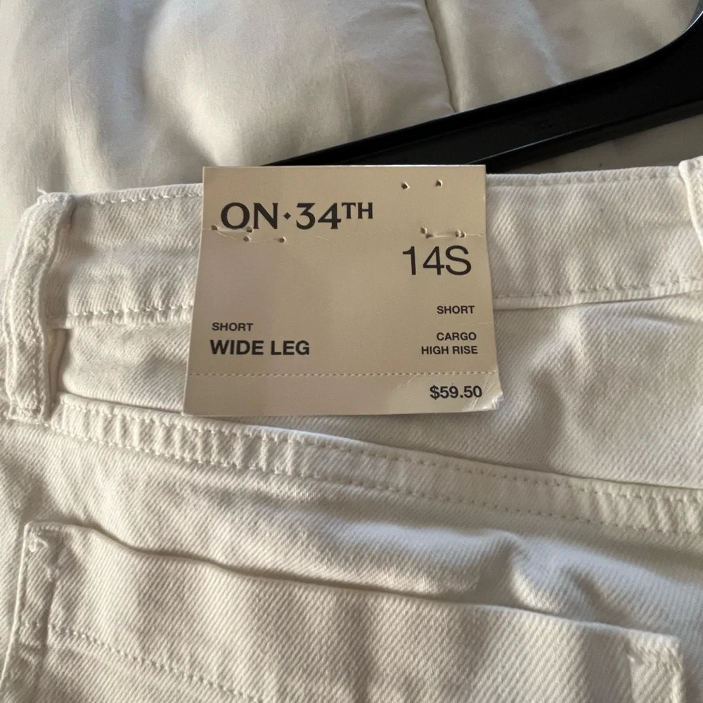 SALE $9 White Flare & Wide Leg Jeans brand new - Picture 8 of 8